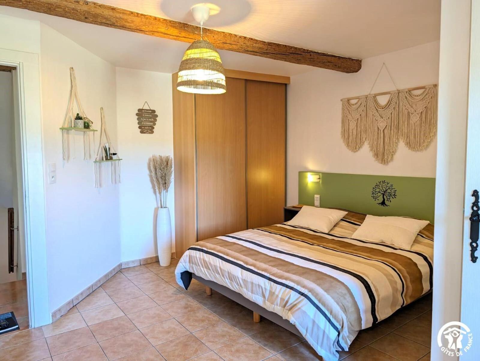 La Maison Millesime Bed & Breakfast La Caunette Екстериор снимка
