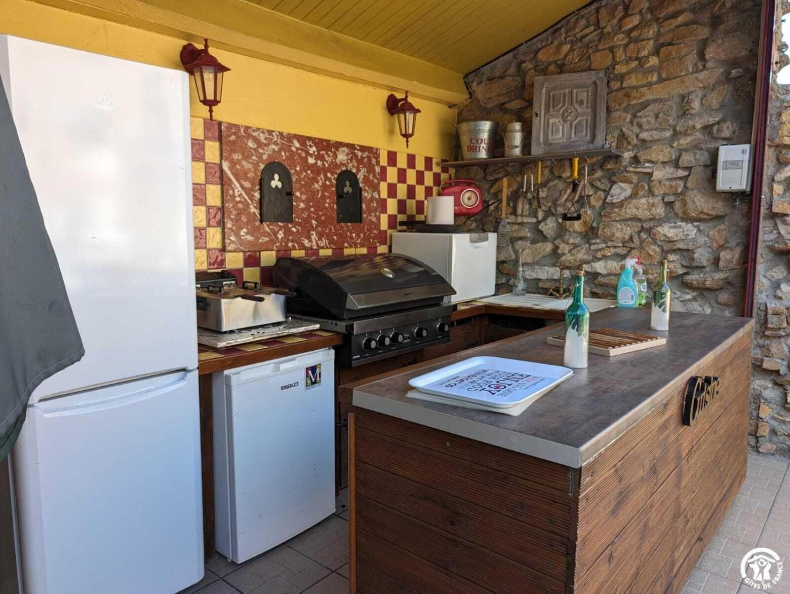 La Maison Millesime Bed & Breakfast La Caunette Екстериор снимка